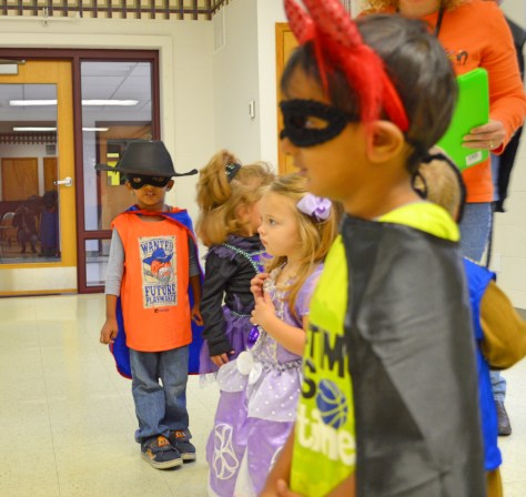 Crocheted Robinhood Mask by Jyoti Singh
