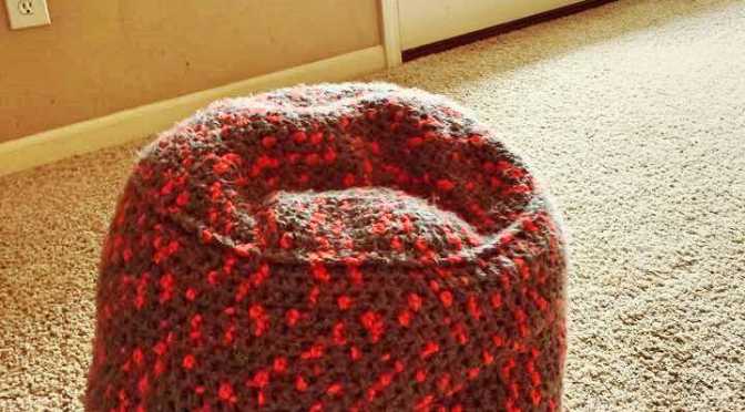 Crochet – Ottoman / Bean Bag